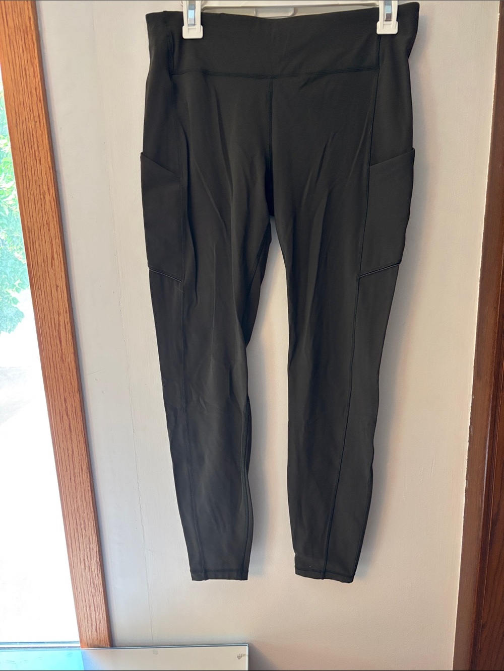 lululemon yoga pants